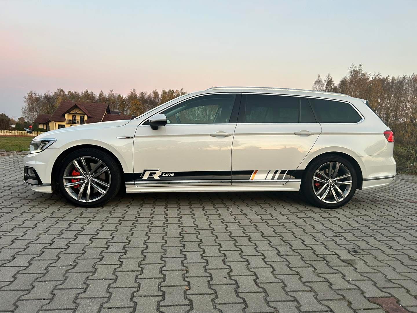 Zdjęcie WhatsApp 2025-10-21 o 22.18