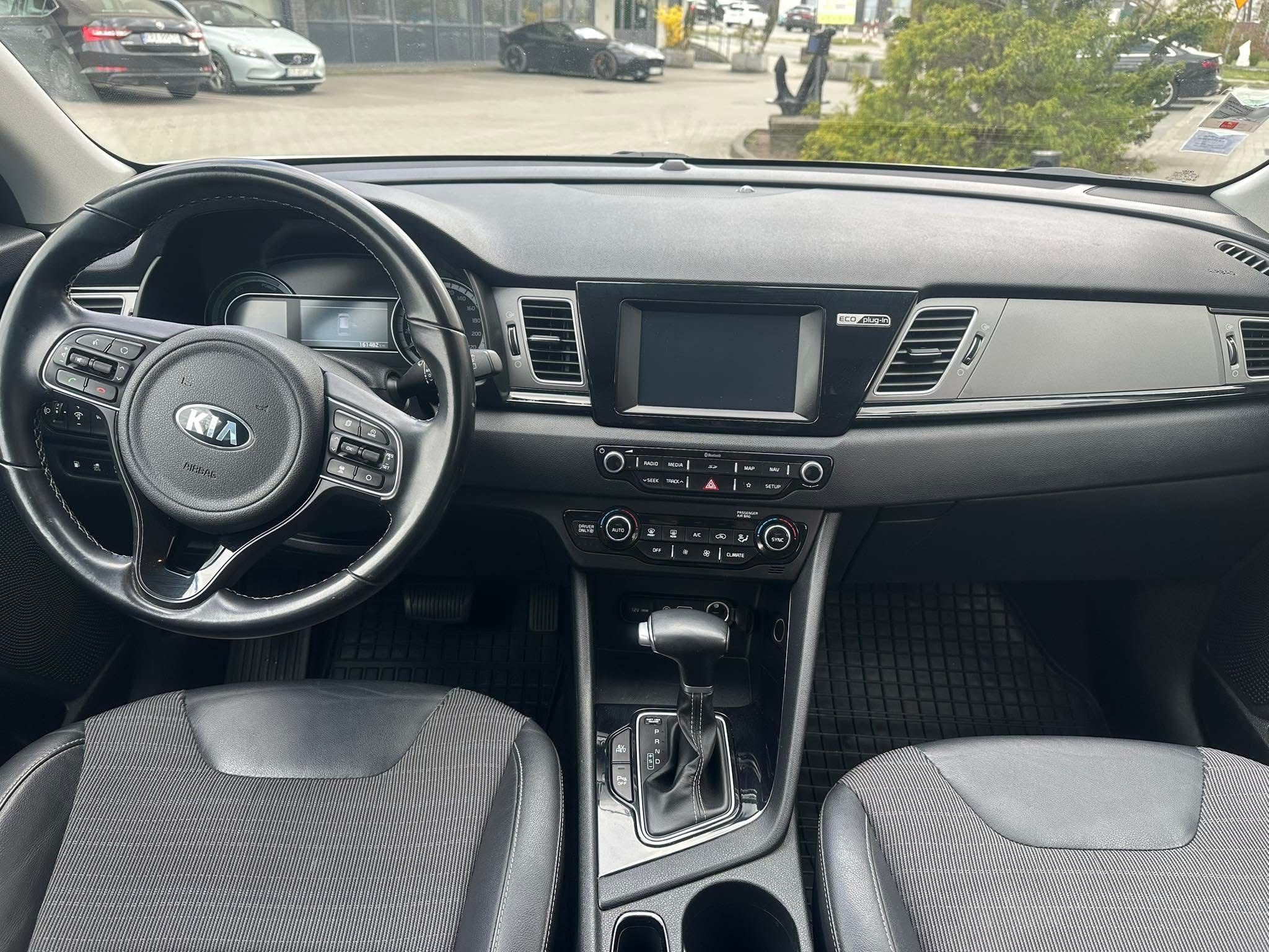 Zdjęcie WhatsApp 2025-10-21 o 22.44